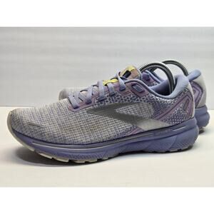 Brooks Women's Athletic Shoes in Purple and Gray